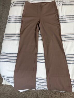 Lululemon Smooth Fit Pull-On High-Rise Pant Regular